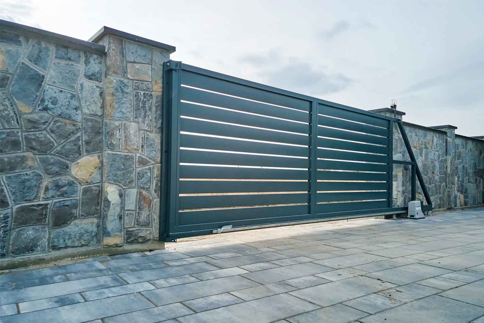 gate installation montgomery 1