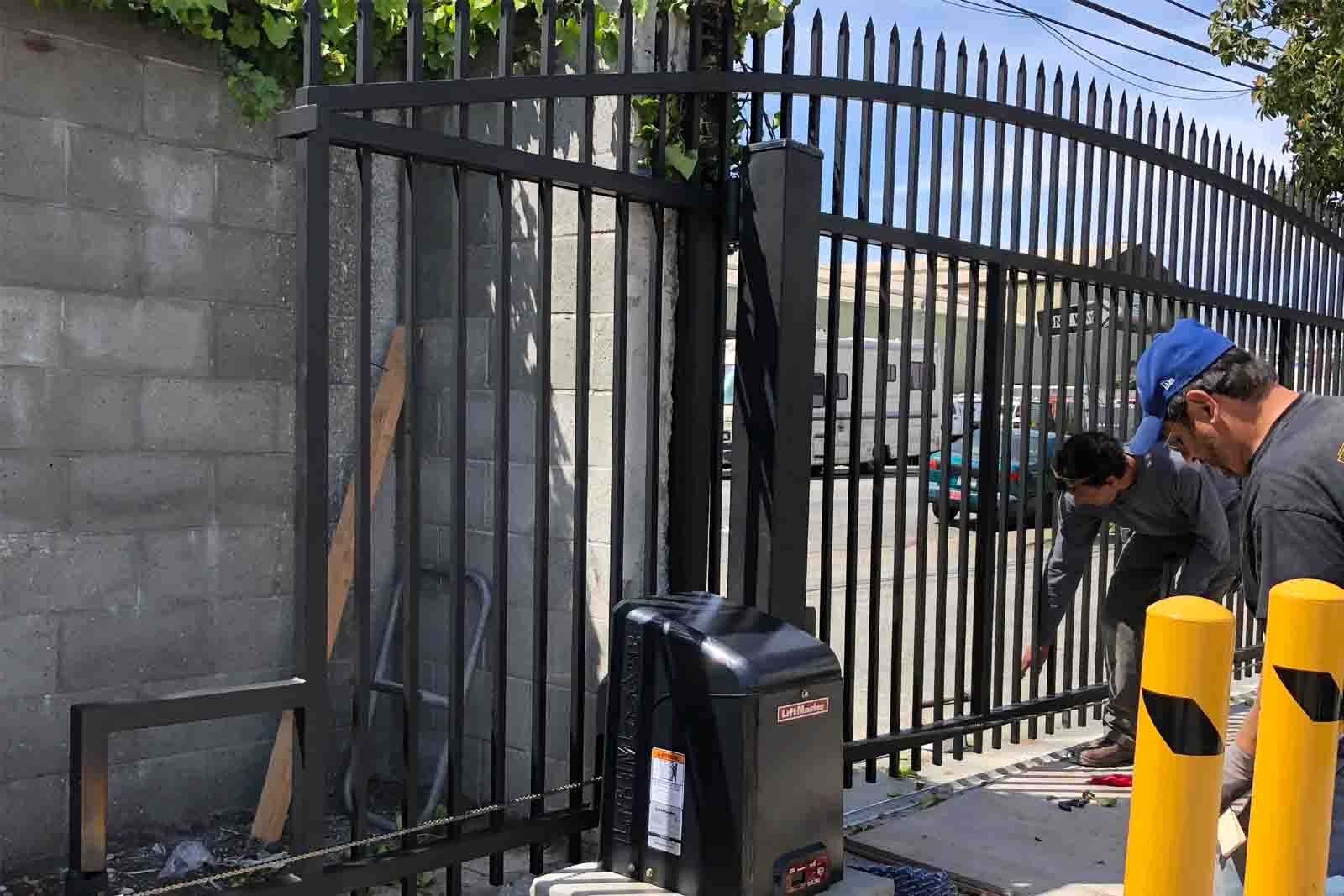gate repair montgomery image
